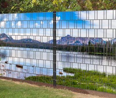 Bergsee Panorama XL – bedruckter Sichtschutzstreifen für Doppelstabmattenzaun | 1,8 m × 5 m | UV-beständig, wetterfest & blickdicht