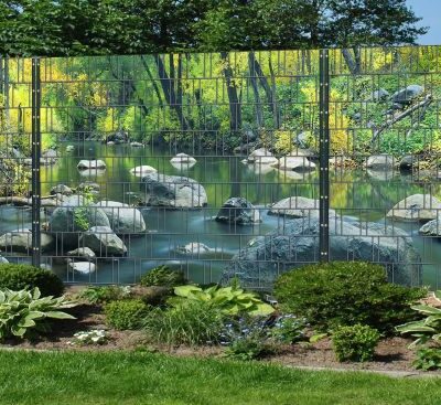 Fluss – Panorama XXL bedruckte Sichtschutzstreifen für Doppelstabmattenzaun | 1,8 m × 7,5 m | UV-beständig, wetterfest & blickdicht | Hochwertiger PES-Sichtschutz mit Naturmotiv