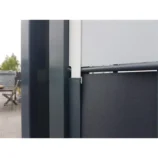 sichtschutzzaun-kunststoff-klemme-sichtschutz-befestigungsprofil-clip-refugio-fuer-tore-torfluegel5.webp